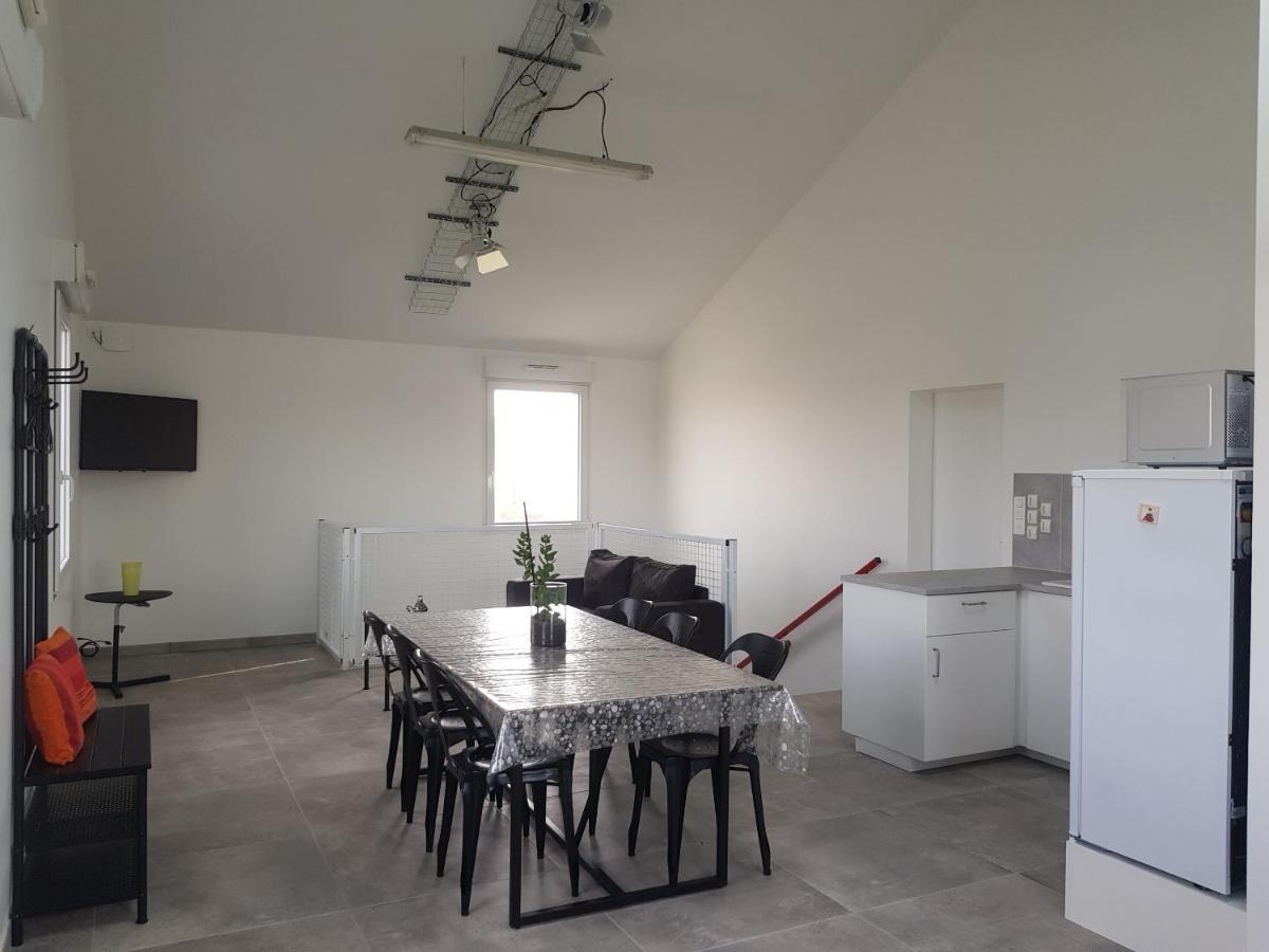 Apartmán L Atelier Courtisols Exteriér fotografie